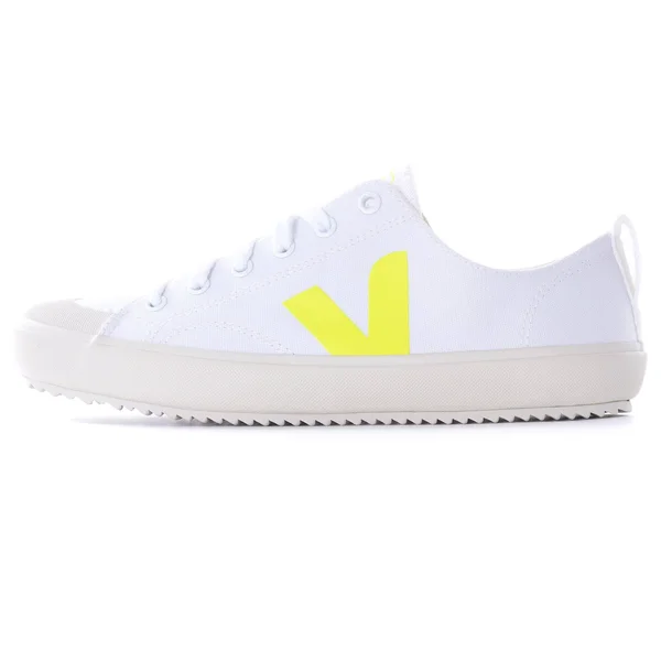 Veja Nova Sneaker