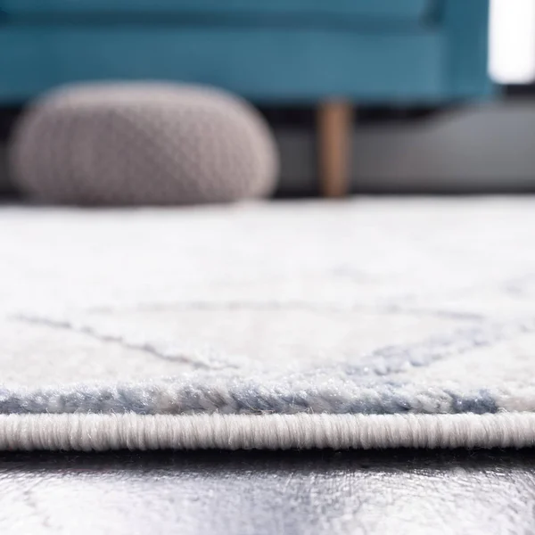 Safavieh Amelia Gray/Blue 4 ft. x 6 ft. Geometric Area Rug