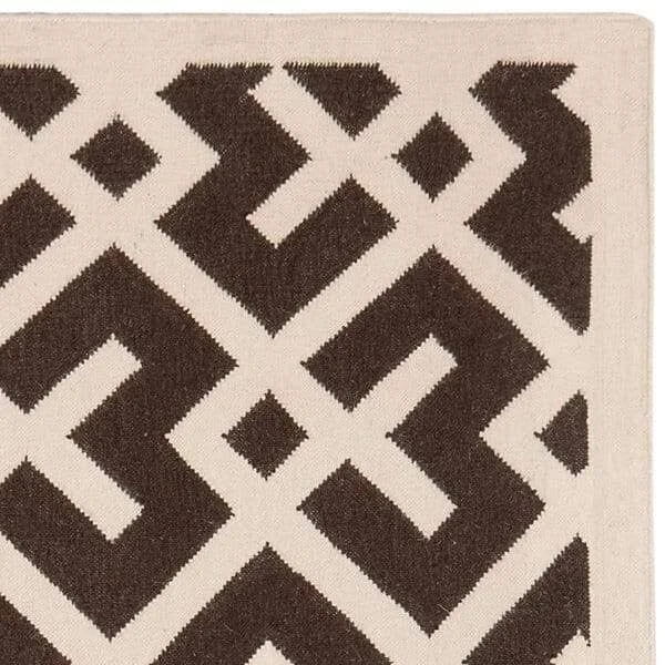 Safavieh DHU552C Dhurries Area Rug - Brown/Ivory: 5-ft x 8-ft