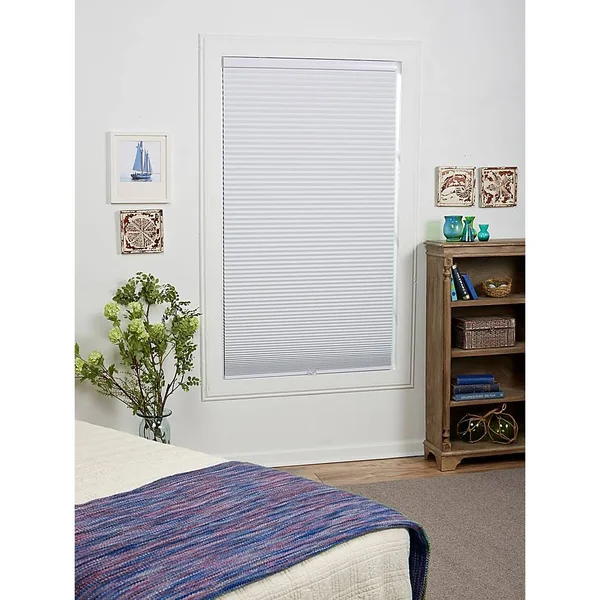 Eco Home Blackout 33x22 x 48x22 Cordless Cellular Shade in White