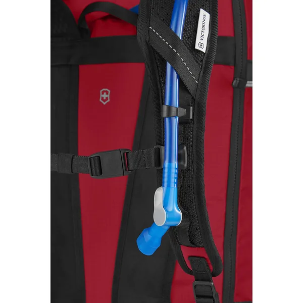 Victorinox Altmont Active Lightweight Expandable Backpack (Red)