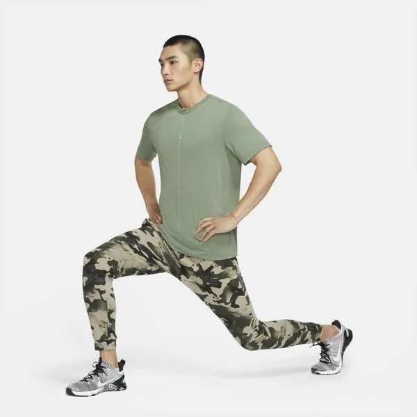 Nike Dri-Fit Men's Camo Training Pants
