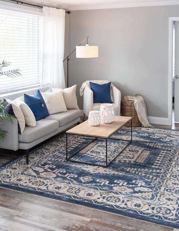 Traditional Larissa Utopia Rug 8x10, Beige
