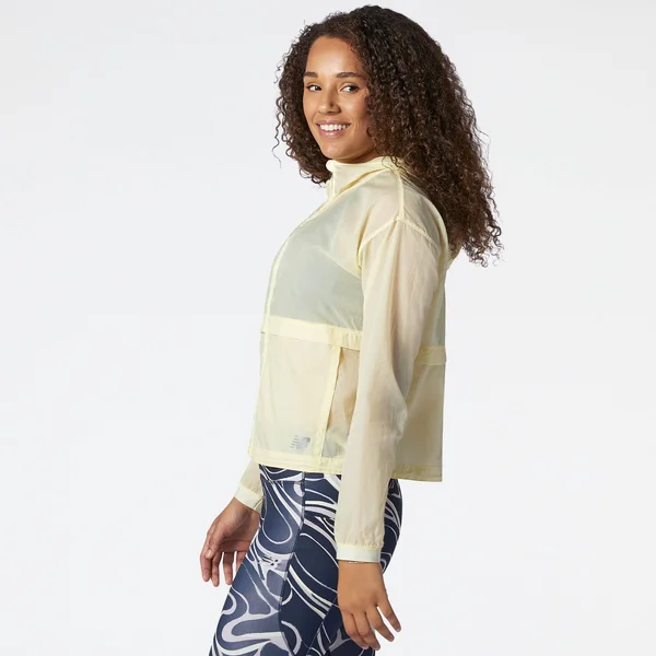 New Balance Impact Run Light Pack Jacket Yellow Women - S