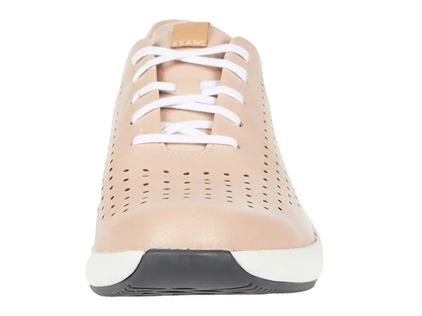 Clarks Womens Un Rio Tie Blush Leather Size 9