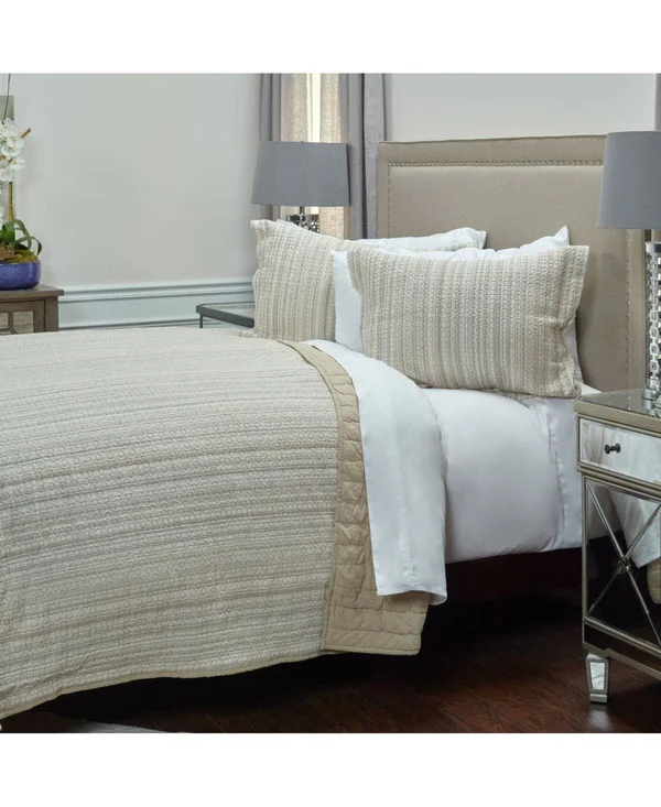 Rizzy Home QLTBT4011IVBE1692 Quilt, Ivory, King