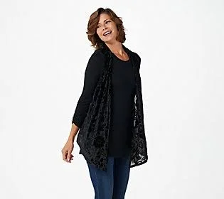 Logo Lavish by Lori Goldstein Twinset withVest - Size 5X, Black