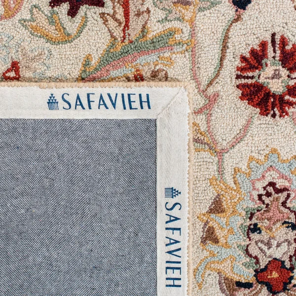 Safavieh Chelsea HK751C 2&6x22 x 10&0x22 Runner Ivory - Red Area Rug