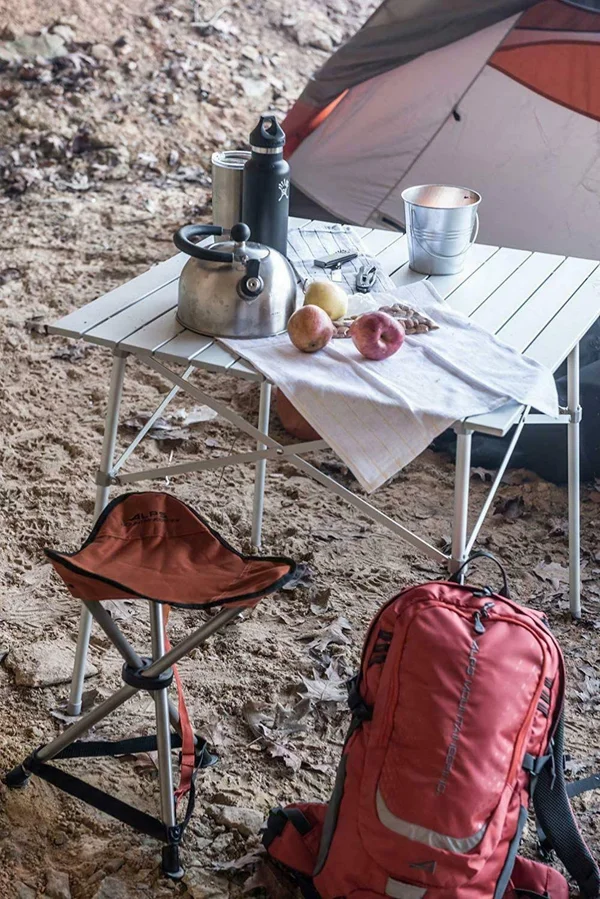 Alps Mountaineering Camp Table