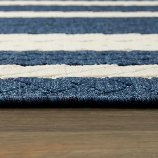Caldwell Nautical Stripe Indoor/Outdoor Area Rug - 2&7x22 x 7& Runner - Navy