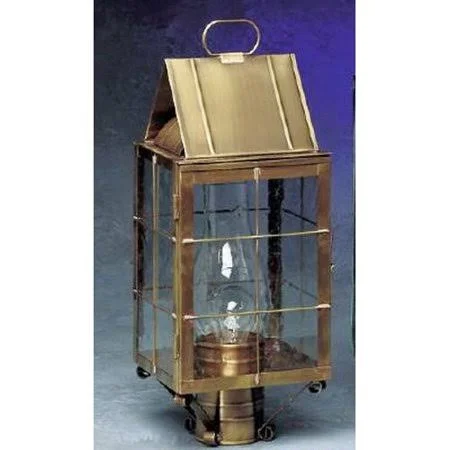 Brass Traditions 300 Series 1-Light Lantern Head - Finish: Verde Green, Shade Type: Clear