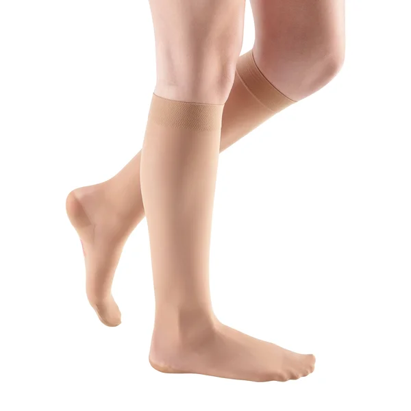 Mediven Sheer & Soft - 30-40 mmHg, Calf High, Closed Toe Ebony, III-Petite