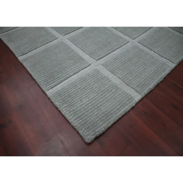 Marinda Hand-Woven Wool Area Rug - 8x10 - Blue