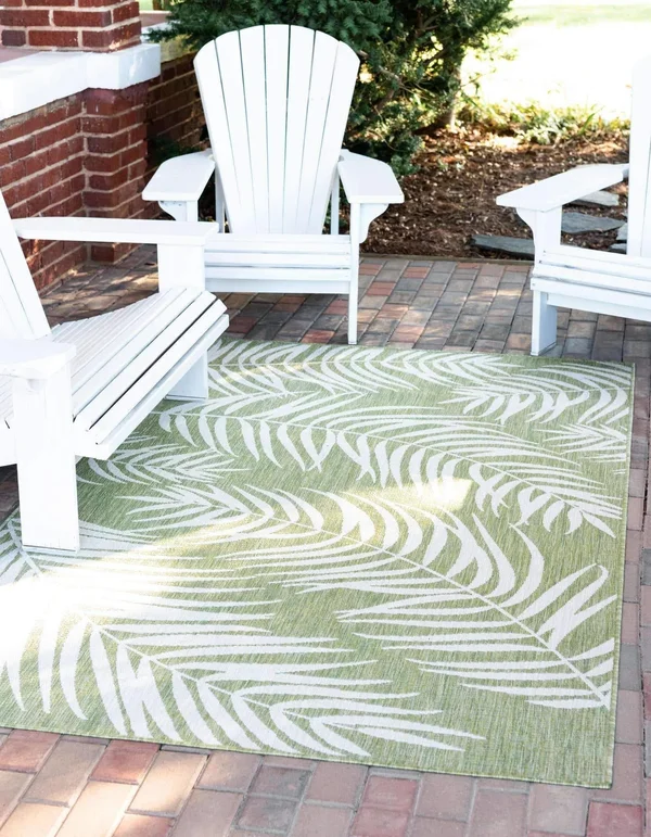 Unique Loom Outdoor Palm Rug (4& 0 x 6& 0 - Green)