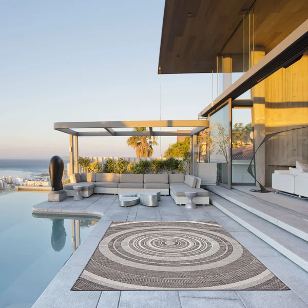 5.25' x 7.25' Gray and Ivory Ripple Abstract Rectangular Outdoor Area Throw Rug