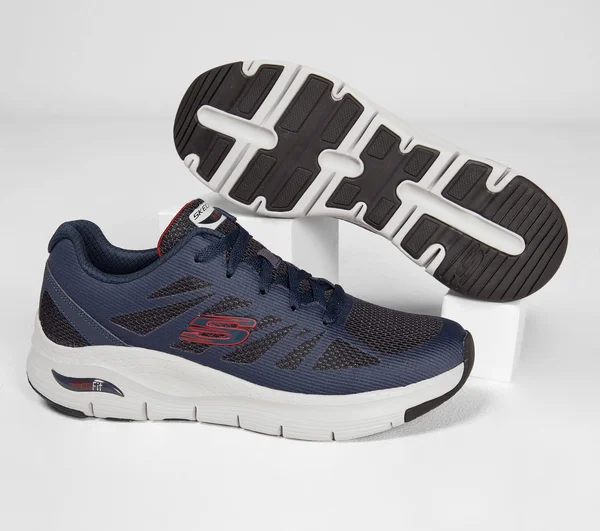Skechers Arch Fit - Charge Back Navy - Red - Size 7.5