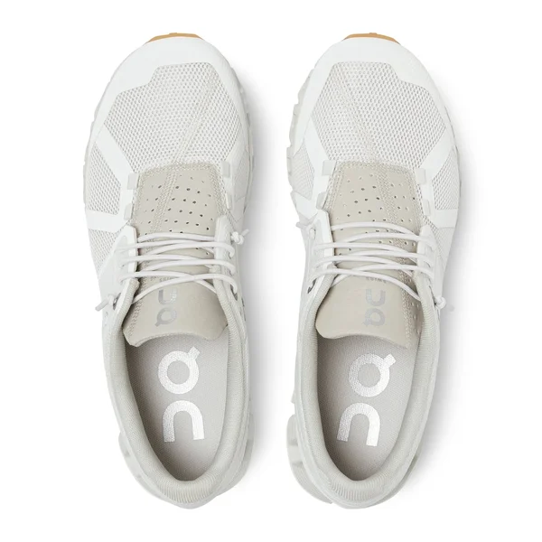 Women's on Cloud White/Sand 10.5