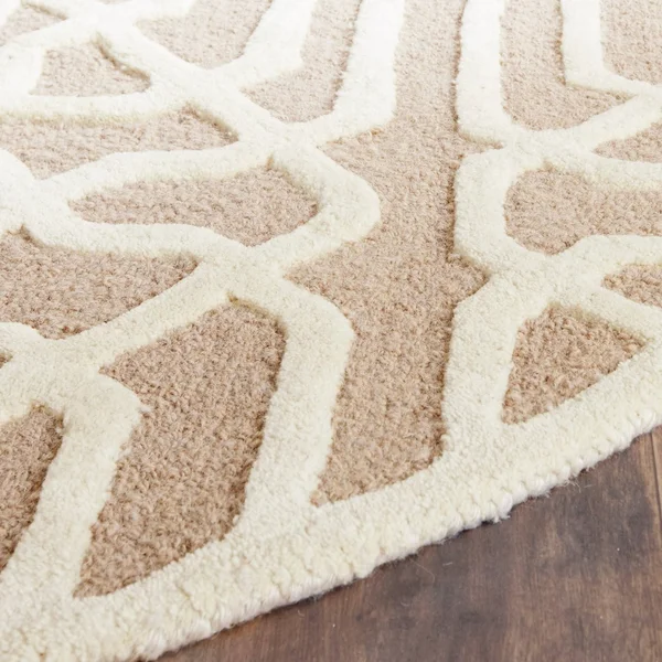 Safavieh Cambridge Silver & Ivory 2&-6x22 x 8& Rug