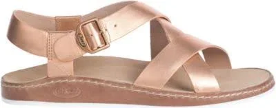 Chaco Wayfarer Size: 7M - Rose Metallic