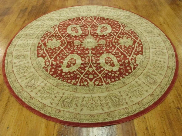 Unique Loom Adel Edinburgh Area Rug (8& x 8& Round - Red)