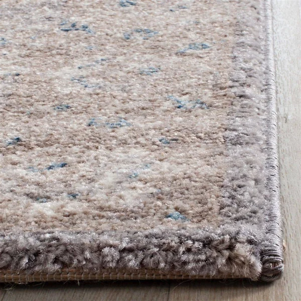 Safavieh Sofia Traditional Area Rug Collection - Round 6&7x22 SOF330B-7R
