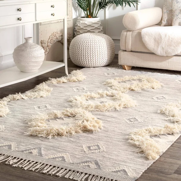nuLOOM Savannah Moroccan Fringe Light Gray 5 ft. x 8 ft. Area Rug