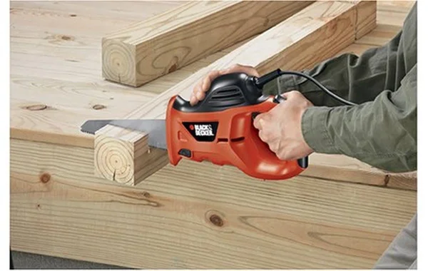 Black & Decker PHS550B 3.4 Amp Powered Handsaw with Storage Bag