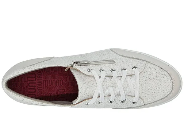 Women's Munro Gabbie Sneaker - Size 5 M - White