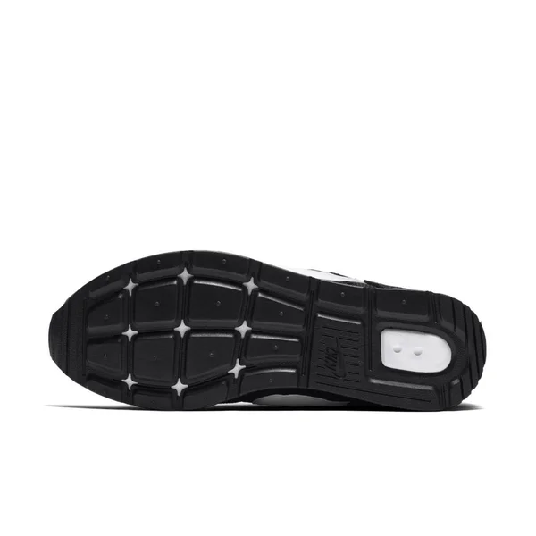 Nike Venture Runner Women's Shoe (Black)