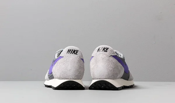 Nike Daybreak SP Men's Shoe - Size 13
