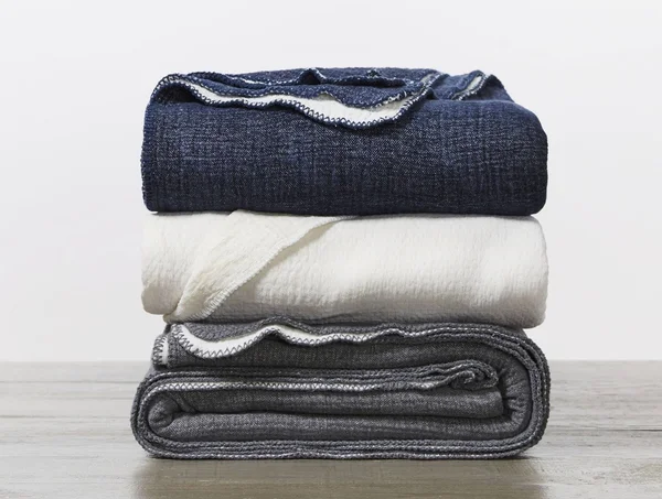 Coyuchi Cozy Cotton Organic Blanket, Moonlight Blue, King