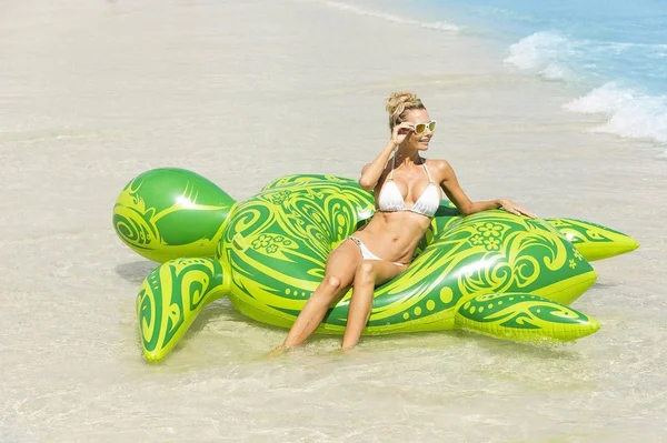 Kangaroo Sea Turtle 96" Pool Float, Green