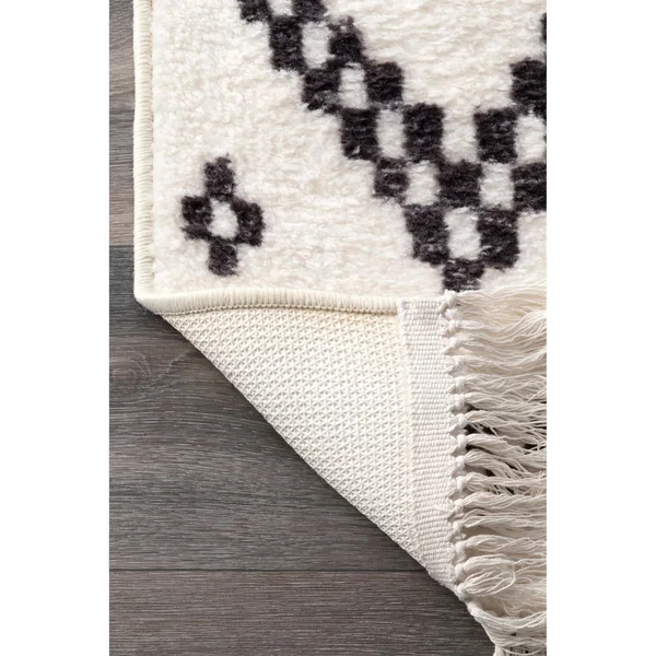 nuLOOM Tracy Moroccan Tassel Off White 9 ft. x 12 ft. Area Rug
