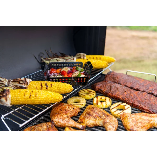 Char-Broil Charcoal Barrel Grill