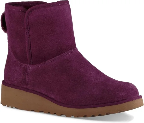 UGG Women's Kristin, Purple Passion Size: 5 M