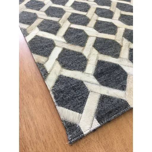 Eastern Weavers Hand-Woven Charcoal, Ivory Area Rug, Gray