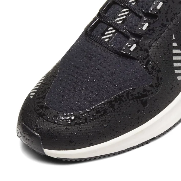 Nike Men's Air Zoom Pegasus 36 Shield Running Shoes, Black