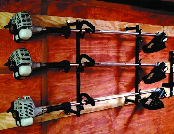 Buyers LT12 Trimmer Rack