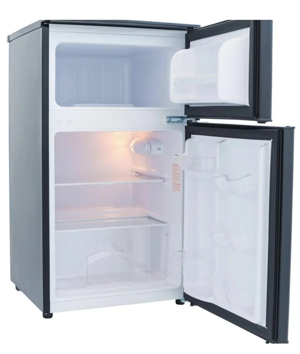 Magic Chef HMDR310 Mini Refrigerator - 3.1 cu ft - stainless look