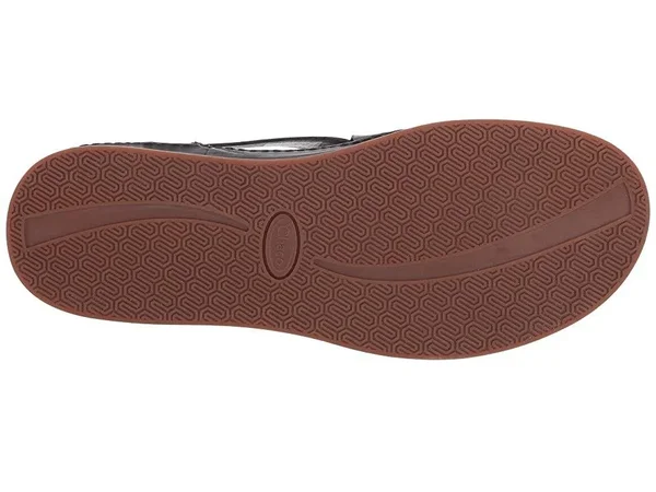 Chaco Women's Wayfarer Sandal - 5 - Black