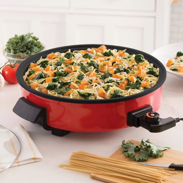 Dash 14x22 Family Size Rapid Skillet, Red