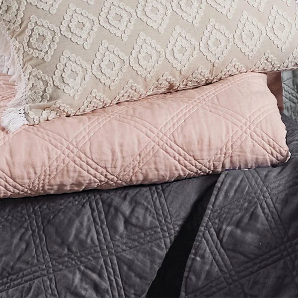 Levtex Home Washed Linen King Quilt in Blush