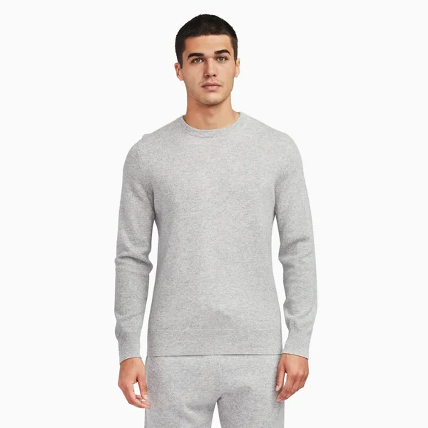 NAADAM The Essential Cashmere Sweater Mens in Cement, L