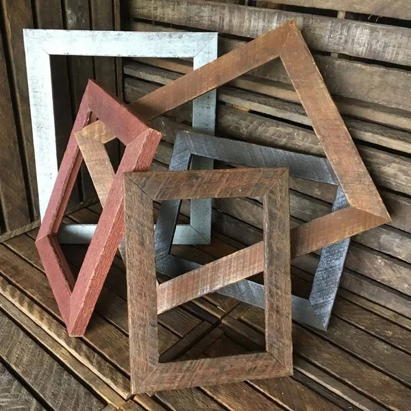 Countryside Classic Distressed Golden Frame Collection - 7x7