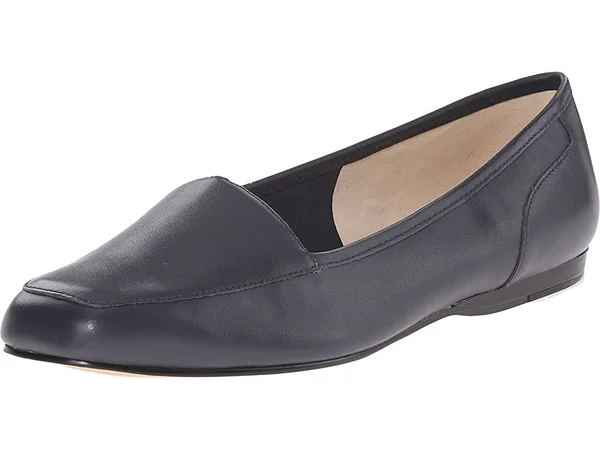 Women's Bandolino Liberty Flat, Size: 12