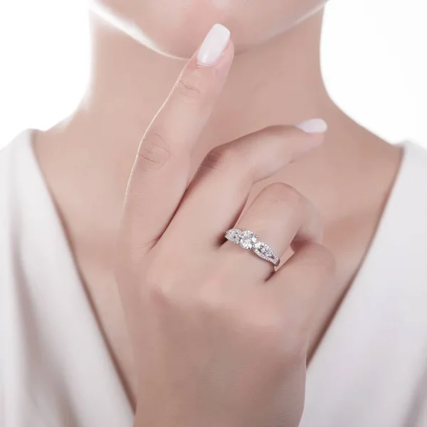 Berricle Sterling Silver Solitaire Promise Wedding Engagement Ring Made with Swarovski Zirconia Round 1.6 CTW Size 7