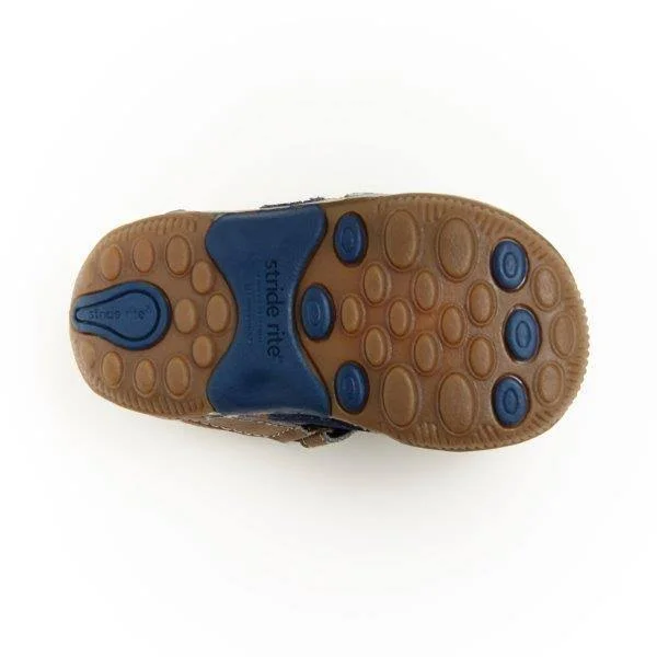 Stride Rite SRT Wes (Toddler) Boys Shoes Truffle : 5.5 Toddler M