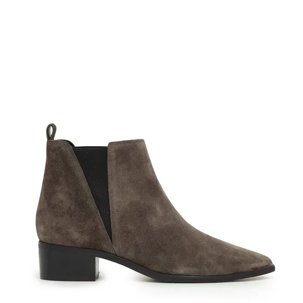 Marc Fisher Ltd Women's Mlyale Ankle Bootie