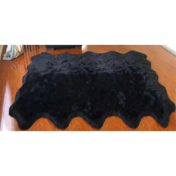 Silver Orchid Nansen Luxurious Faux Sheepskin Pelt Shag Rug - 6& x 6& - Cream