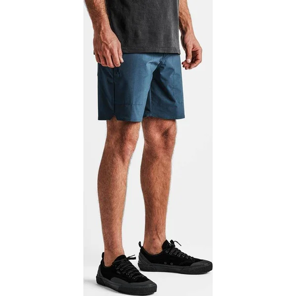 Layover Trail Travel Shorts 18x22 Dark Army, 34